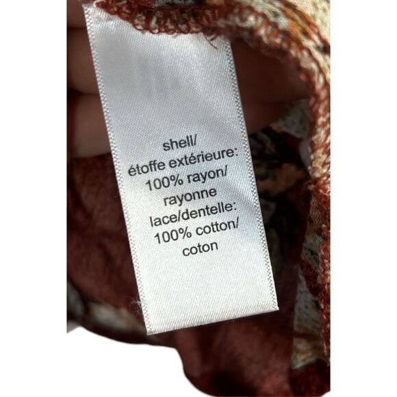 Maurices Women's Red Floral‎ Crochet Long Butterfly Sleeve V-neck Peasant Blouse - Picture 3 of 4